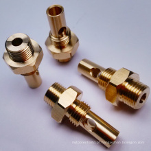 Peça de conector hexagonal industrial para válvula de latão